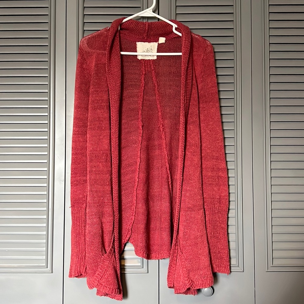 Angel Of The North Open-Front Sweater Cardigan in Deep Red